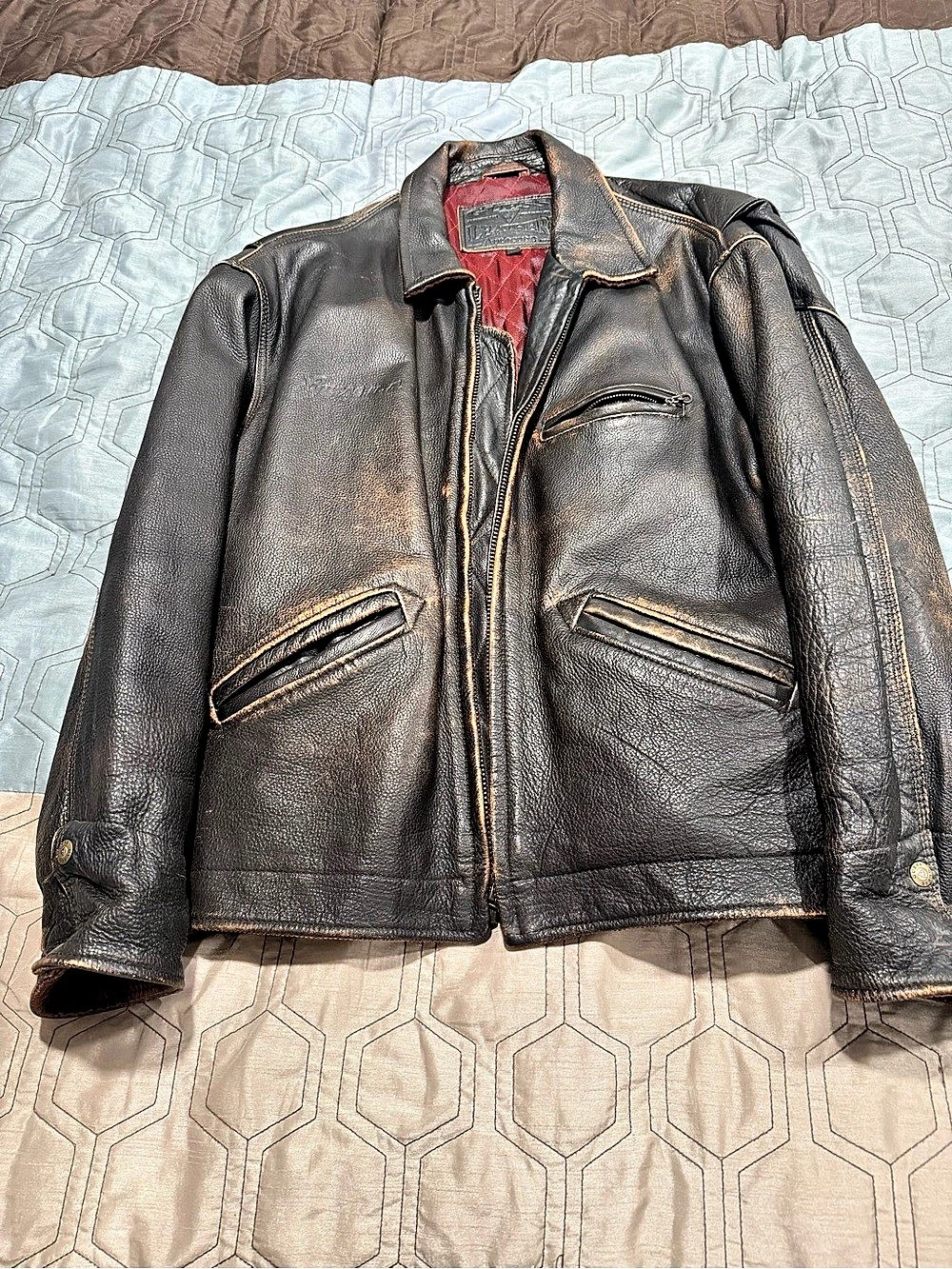 Vintage 90’s Guess USA Distressed Leather Jacket Mens Sz L
